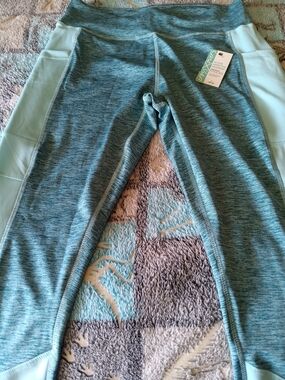 Womans Teal Active Leggings with Light Aqua Panels